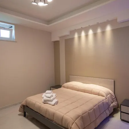 Hotel Luxury Somma Vesuviana