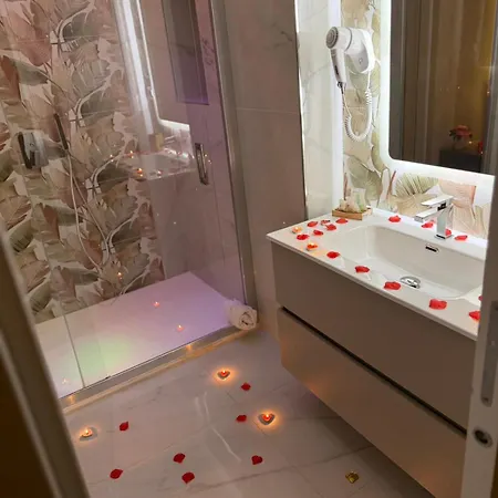 Hotel Luxury Somma Vesuviana